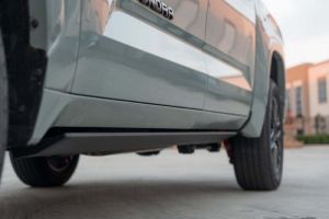 Body Armor 4x4 E-Power Side Steps TN-4500